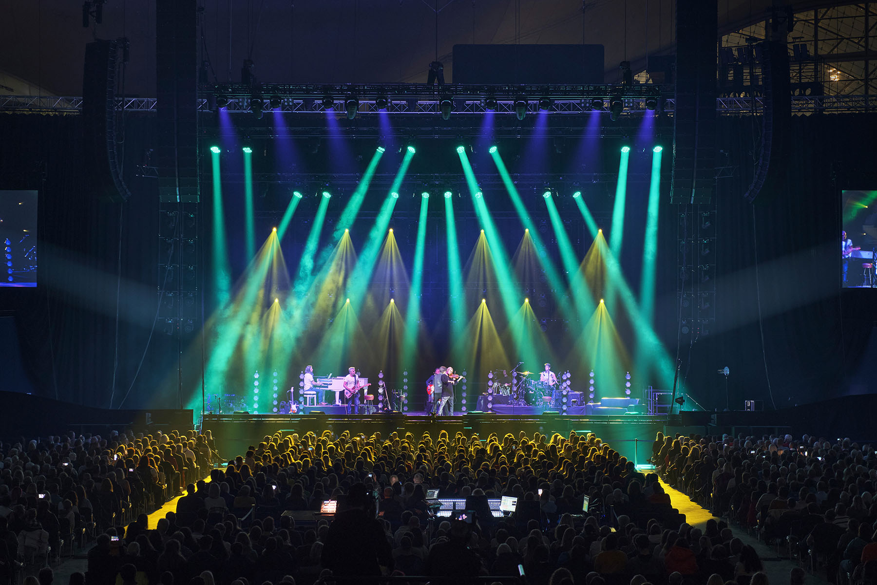 Robe David garrett Tour 2022 1373