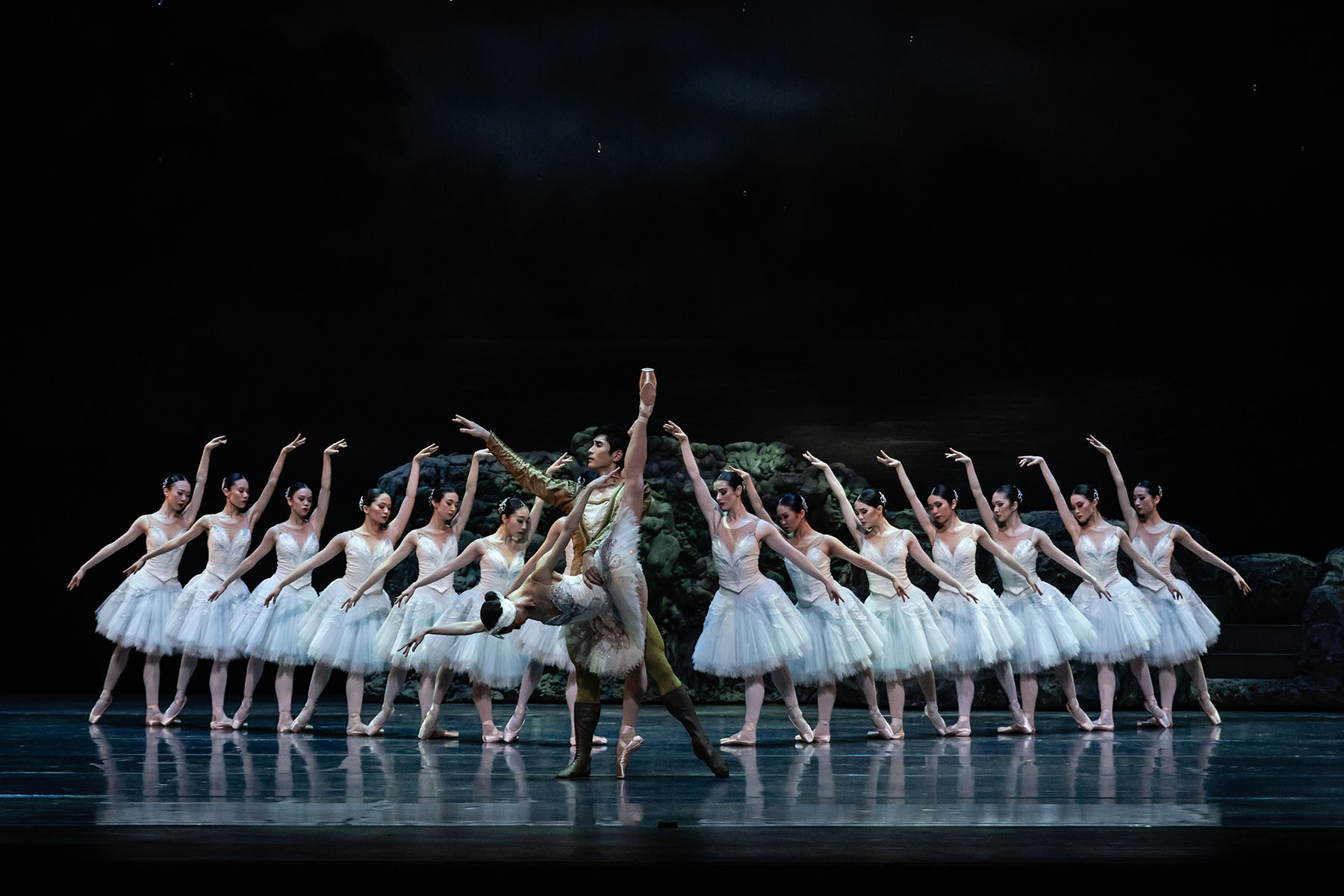 Robe Singapore Ballet BNG_241211_SB_SwanLake_A_405