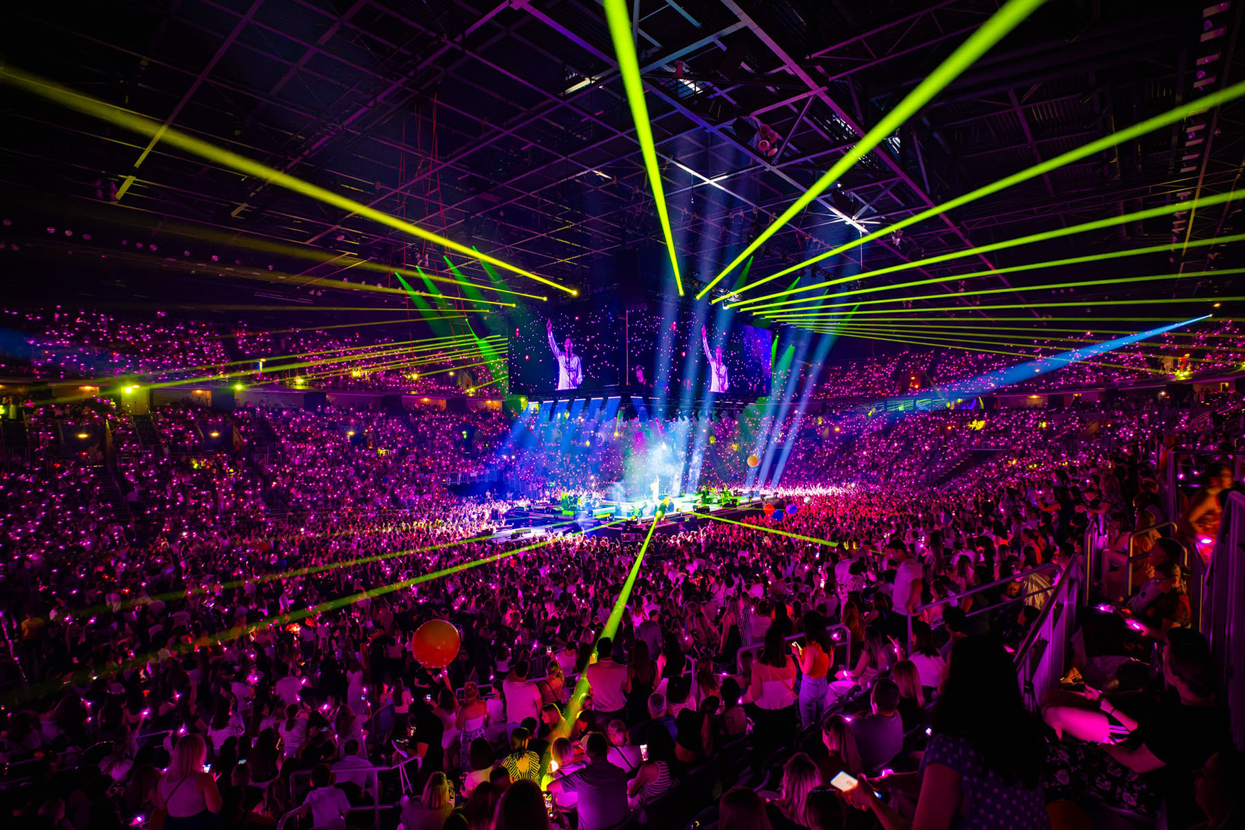 Robe Jakov Jozinović Zagreb Arena – Jakov Zagreb 1