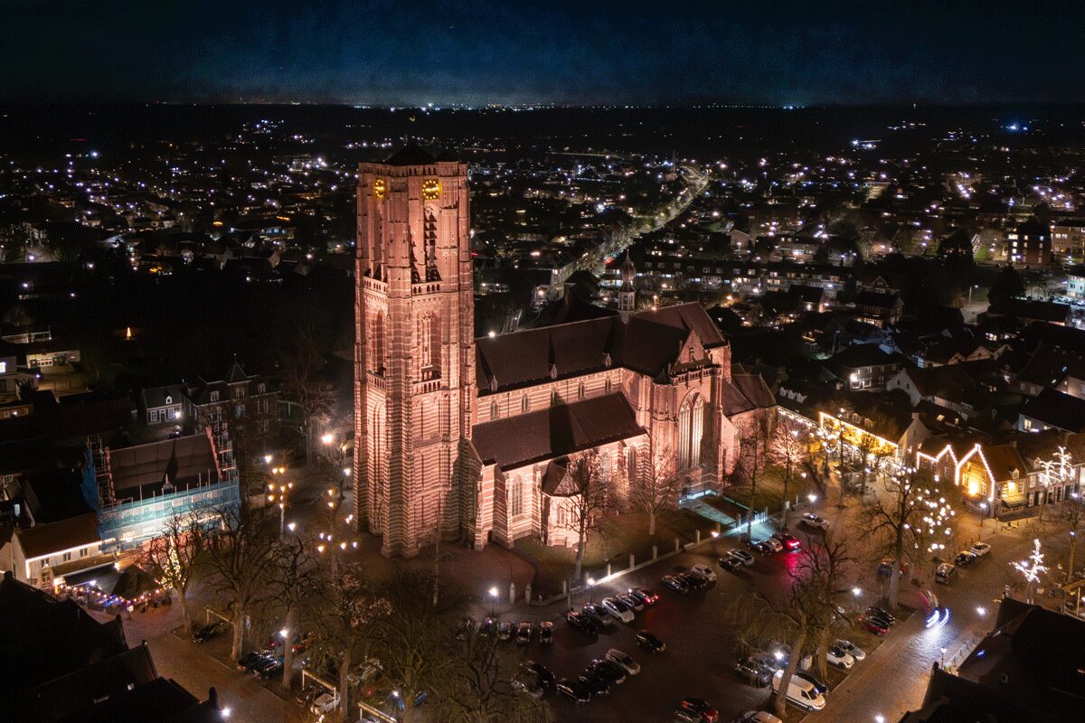 St-Peters-Basilica,-Oirschot-Image-7